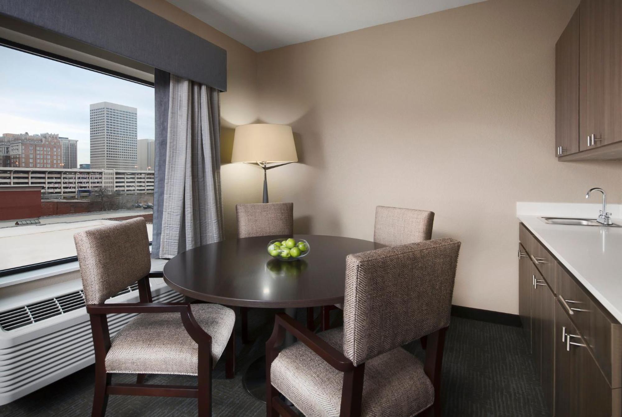 Holiday Inn Express & Suites Oklahoma City Downtown - Bricktown By Ihg Zewnętrze zdjęcie
