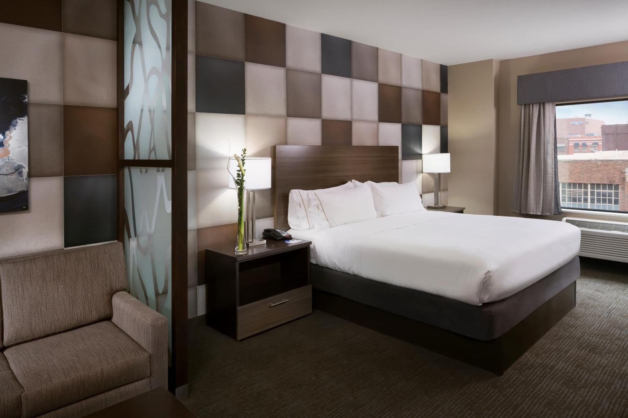 Holiday Inn Express & Suites Oklahoma City Downtown - Bricktown By Ihg Zewnętrze zdjęcie